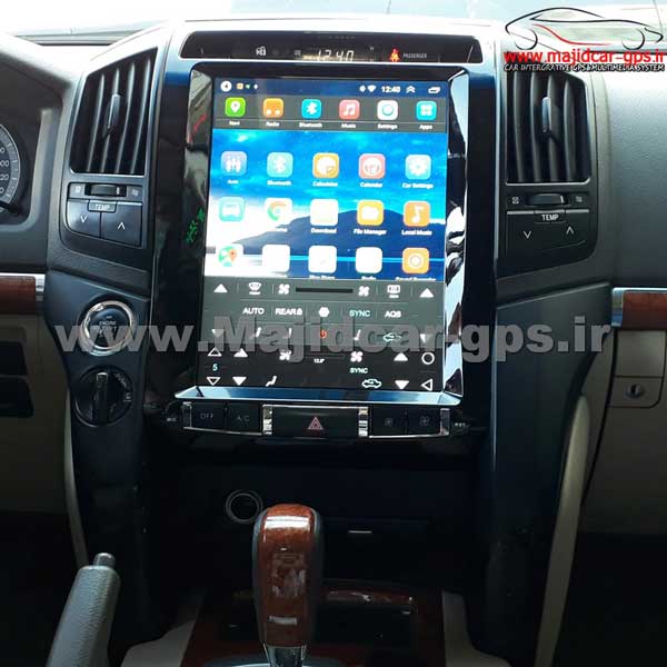 مانیتور تسلایی تویوتا لندکروز